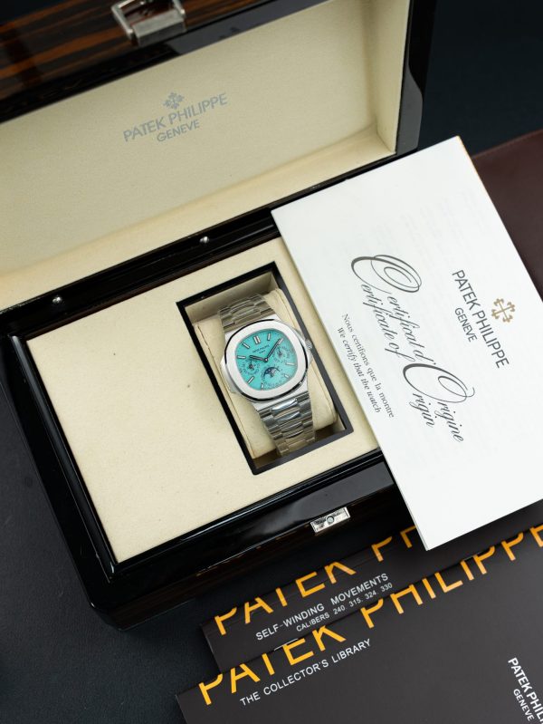 Patek Philippe Nautilus 5740 Luxury Fake Watches Tiffany Dial Automatic Movement 40mm - Image 3