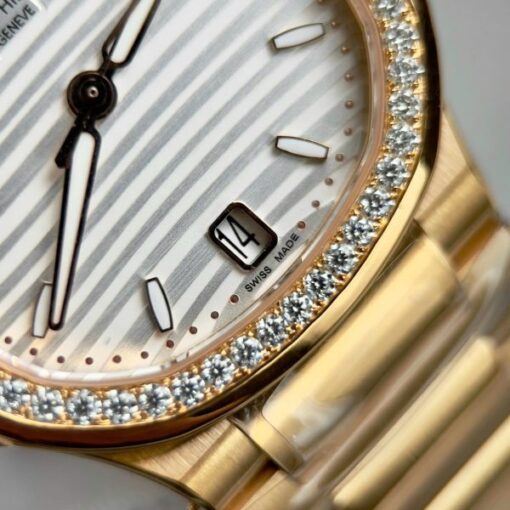 Patek Philippe Nautilus 7118 Replica Watches White Dial Bezel Moissanite Diamonds Custom 35.2mm - Image 6