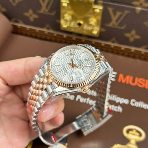 Rolex DateJust 126231 Luxury Fake Watches White Dial With Creased Pattern VS Factory 36mm - Image 4