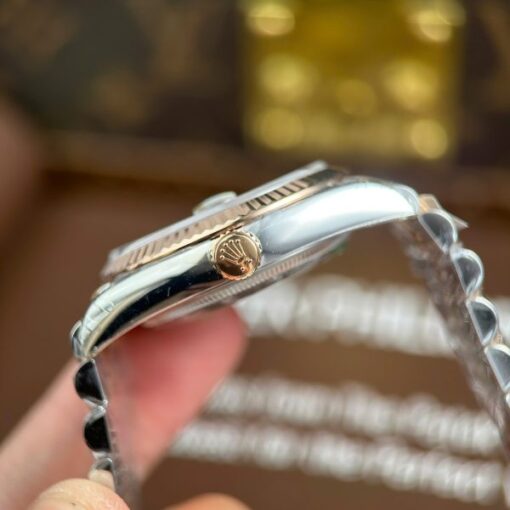 Rolex DateJust 126231 Luxury Fake Watches White Dial With Creased Pattern VS Factory 36mm - Image 9