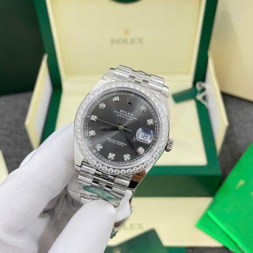 Rolex DateJust Replica Watches Gray Dial Bezel Diamonds Moissnaite Clean Factory 41mm - Image 5