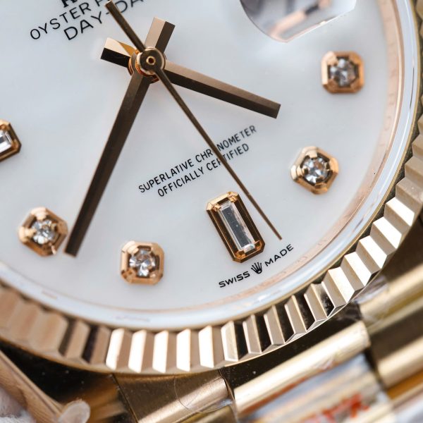 Rolex Day-Date 128235 Imitation Watches MOP Dial Weight 156 Grams QF Factory 36mm - Image 8