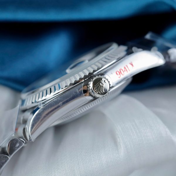 Rolex Day-Date 128239 Replica Watches Blue Ombre Dial Weight ~157 Grams QF Factory 36mm - Image 9