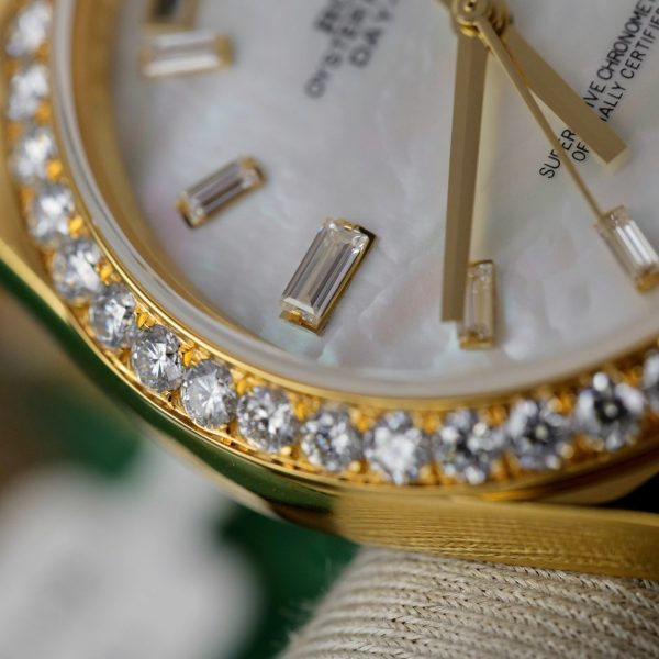 Rolex Day-Date MOP Dial Imitation Watches 18K Gold Wrapped + Bezel Moissanite Diamonds GM Factory 40mm - Image 7