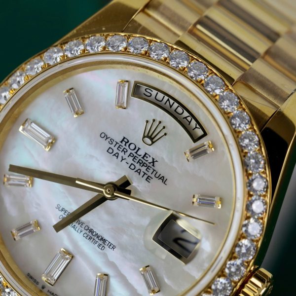 Rolex Day-Date MOP Dial Imitation Watches 18K Gold Wrapped + Bezel Moissanite Diamonds GM Factory 40mm - Image 5