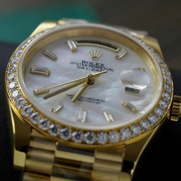 Rolex Day-Date MOP Dial Imitation Watches 18K Gold Wrapped + Bezel Moissanite Diamonds GM Factory 40mm - Image 6