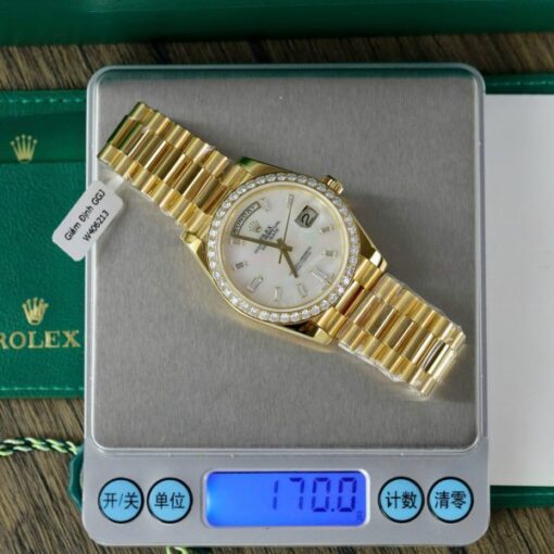 Rolex Day-Date MOP Dial Imitation Watches 18K Gold Wrapped + Bezel Moissanite Diamonds GM Factory 40mm - Image 3