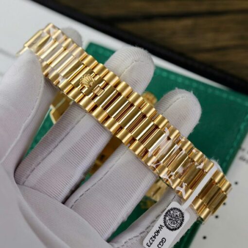 Rolex Day-Date Green Dial Knock Off Watches 18K Gold Wrapped + Bezel Moissanite Diamonds GM Factory 40mm - Image 9