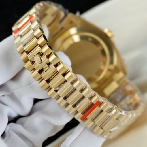 Rolex Day-Date Replica Watches Black Dial President Strap GM Factory 40mm - Image 12