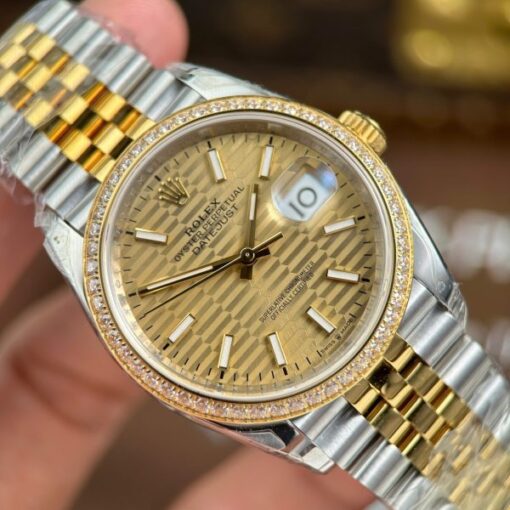 Rolex Replica Watches DateJust 126231 Brick Dial Bezel Diamonds CZ VS Factory 36mm - Image 5