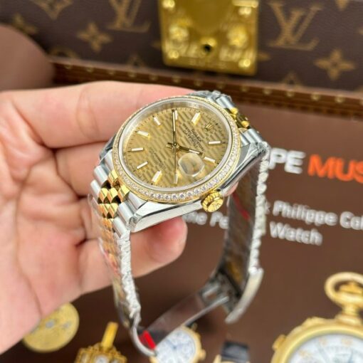 Rolex Replica Watches DateJust 126231 Brick Dial Bezel Diamonds CZ VS Factory 36mm - Image 4
