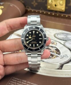 Alternative view of Tudor Black Bay Fifty Four Imitation Watches Black Dial Automatic Movement ZF Factory 37mm