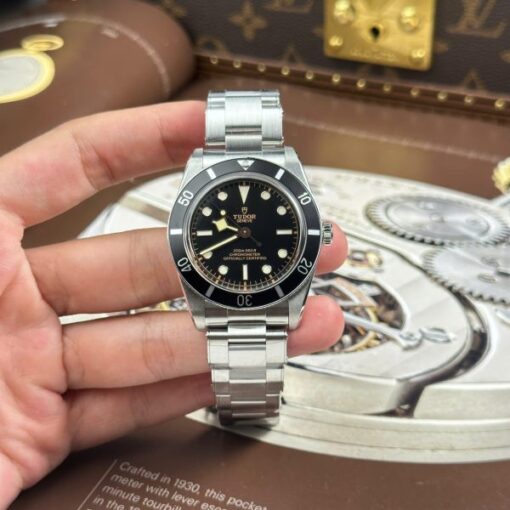 Tudor Black Bay Fifty Four Imitation Watches Black Dial Automatic Movement ZF Factory 37mm - Image 2