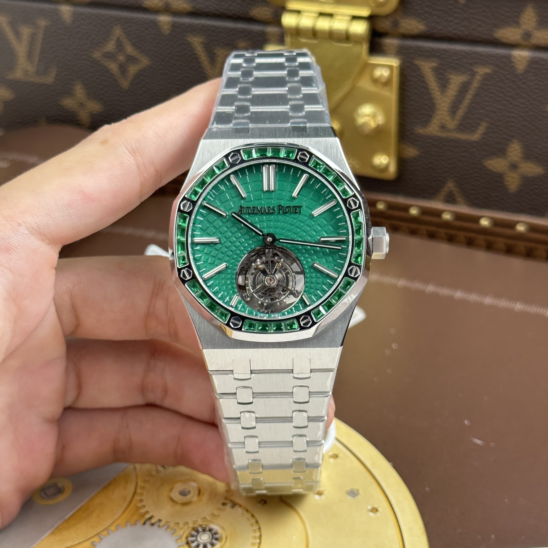 Audemars Piguet Imitation Watches Royal Oak Selfwinding Flying Tourbillon 26730BC Dial Green 41mm