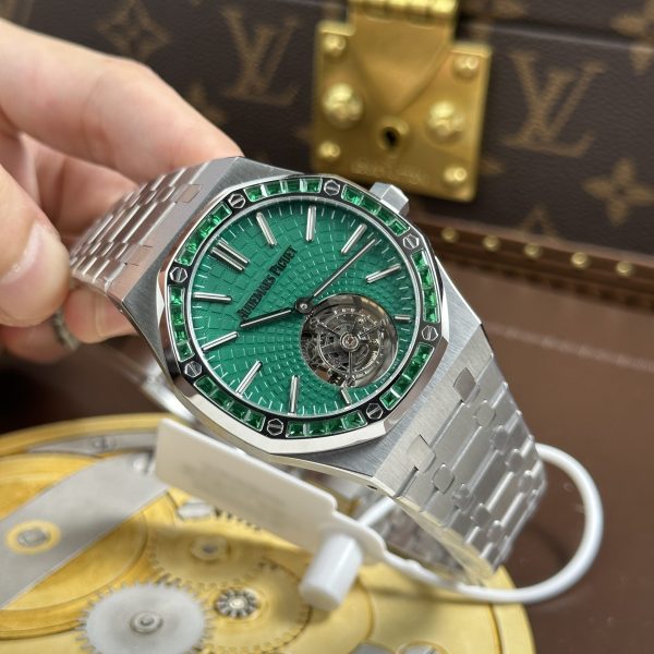 Audemars Piguet Imitation Watches Royal Oak Selfwinding Flying Tourbillon 26730BC Dial Green 41mm - Image 3