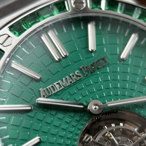 Audemars Piguet Imitation Watches Royal Oak Selfwinding Flying Tourbillon 26730BC Dial Green 41mm - Image 8