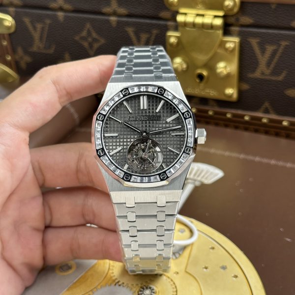 Audemars Piguet Replica Watches Royal Oak Selfwinding Flying Tourbillon 26730BC Dial Gray 41mm - Image 2
