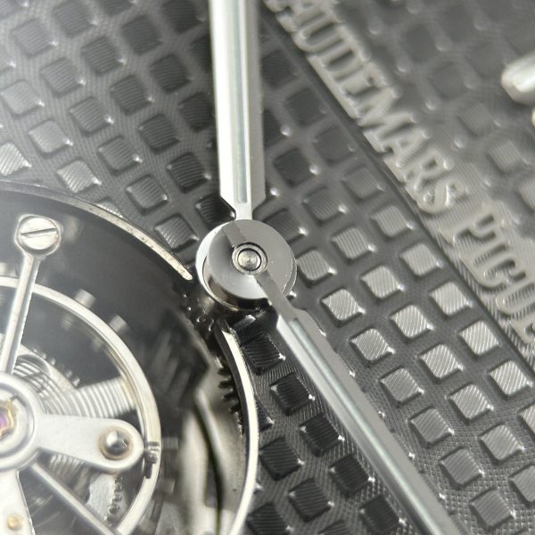 Audemars Piguet Replica Watches Royal Oak Selfwinding Flying Tourbillon 26730BC Dial Gray 41mm - Image 8