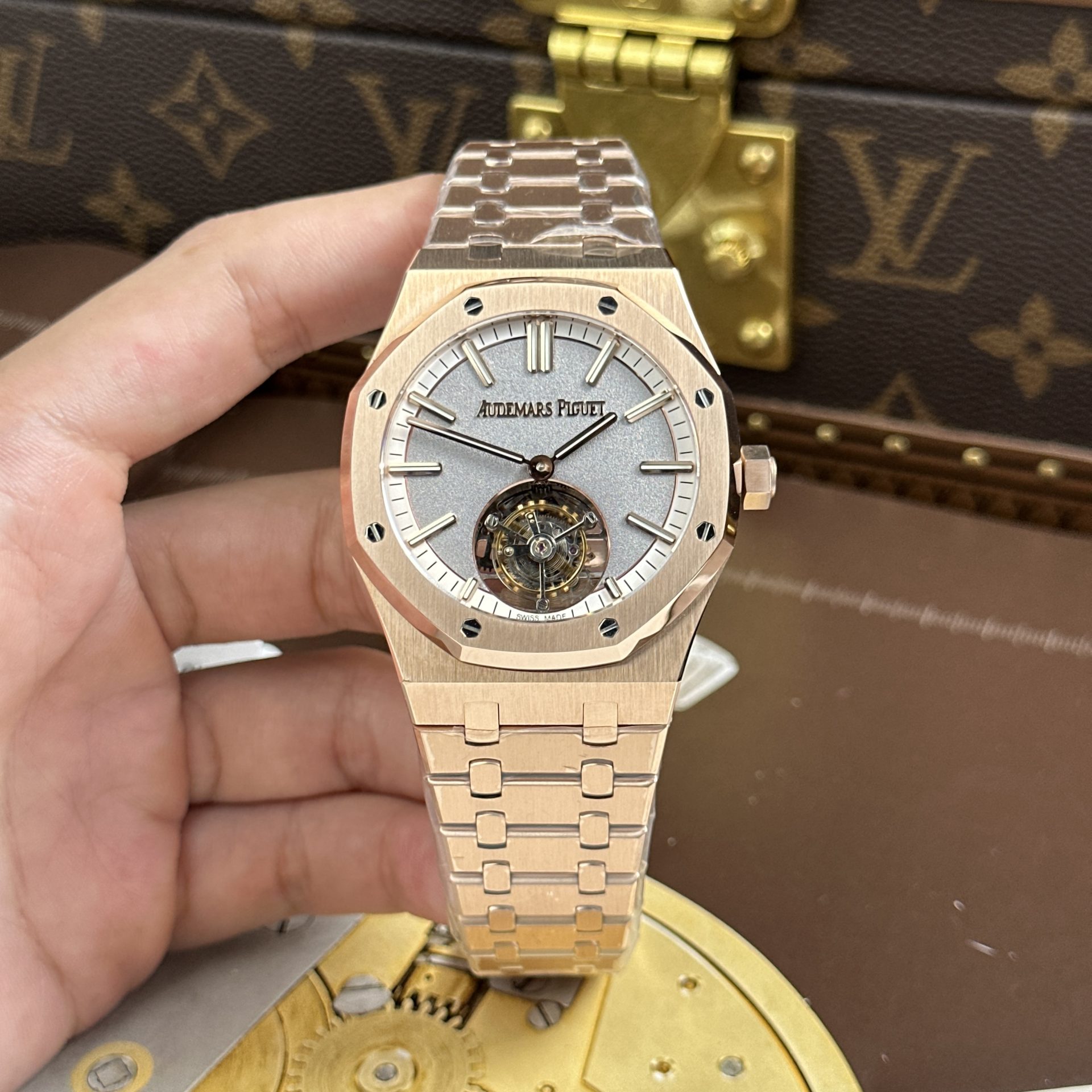Audemars Piguet Royal Oak Selfwinding Flying Tourbillon 26730OR Replica Watches Gray Dial Metal Wire 41mm