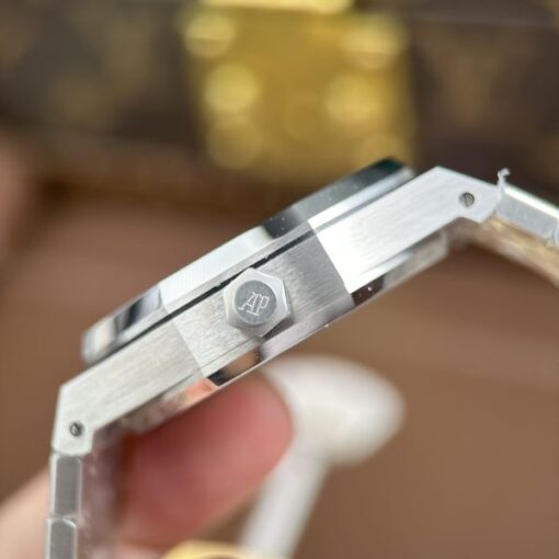 Audemars Piguet Imitation Watches Royal Oak Selfwinding Flying Tourbillon 26730ST Burgundy Dial 41mm - Image 10