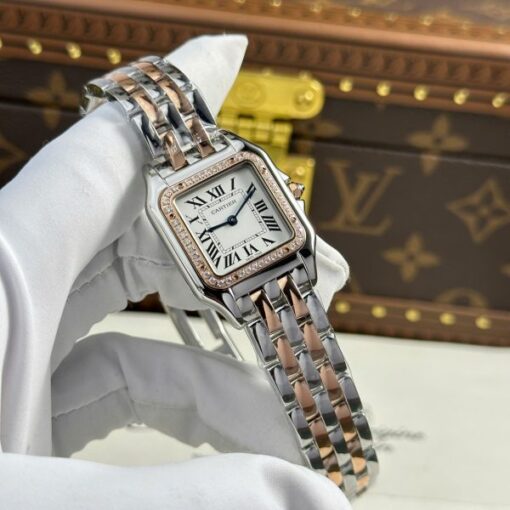 Cartier Panthere White Dial Knock Off Watches Quartz Movement BV Factory 27x36mm - Image 2