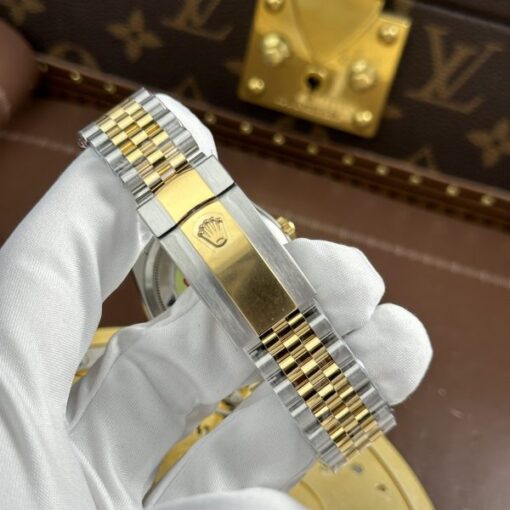 Rolex DateJust Luxury Imitation Watches Yellow Dial Jubilee Strap AR Factory 36mm - Image 14